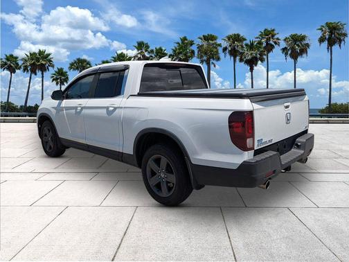 Platinum White Pearl 2022 Honda Ridgeline RTL