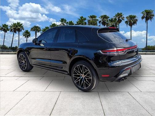 2023 Porsche Macan T
