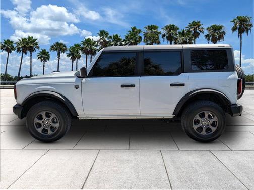 Oxford White 2023 Ford Bronco Big Bend
