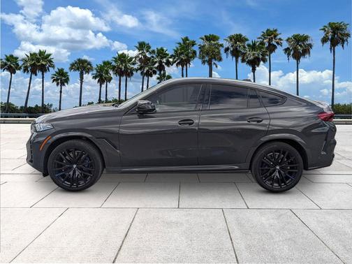 Dravit Grey Metallic 2024 BMW X6 M60i