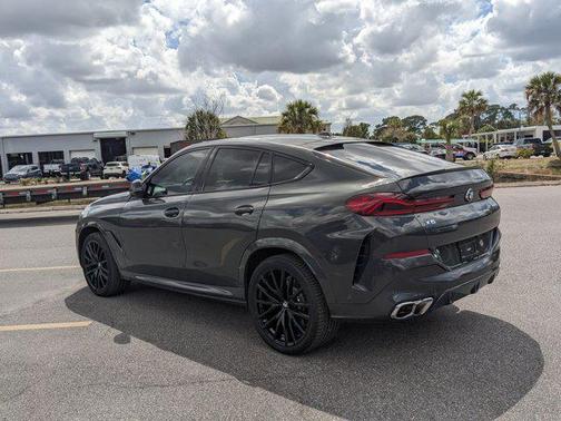 2024 BMW X6 M60i