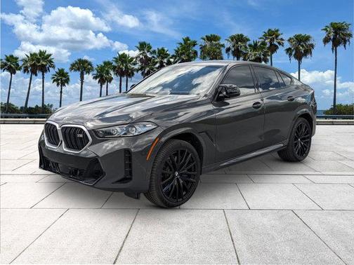 2024 BMW X6 M60i