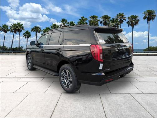 Agate Black Metallic 2026 Ford Expedition Active