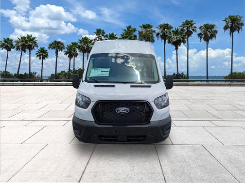 Oxford White 2026 Ford Transit-250 Base