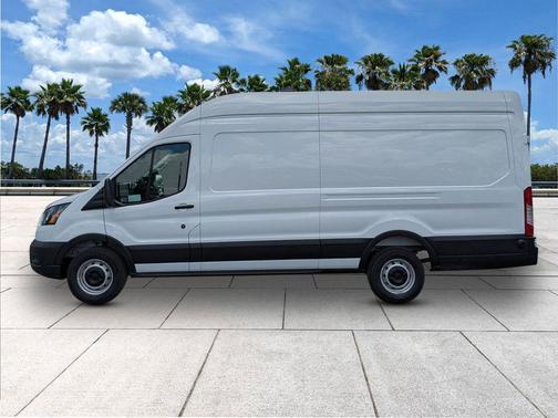 Oxford White 2026 Ford Transit-250 Base