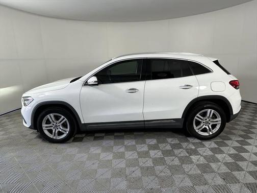2021 Mercedes-Benz GLA 250 Base 4MATIC