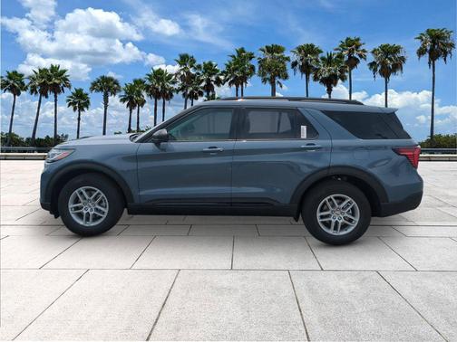 Vapor Blue Metallic 2026 Ford Explorer Active