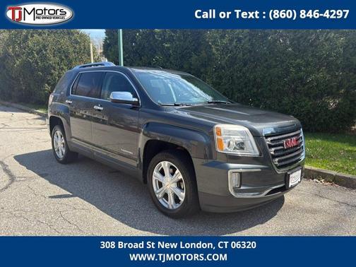 Graphite Gray Metallic 2017 GMC Terrain SLT