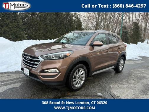 2017 Hyundai TUCSON SE