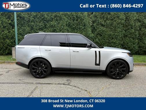 2023 Land Rover Range Rover P530 SE