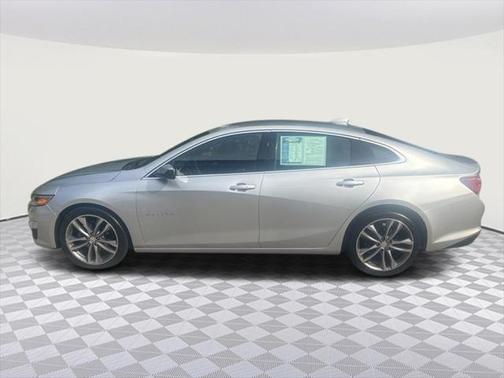 2022 Chevrolet Malibu FWD LT
