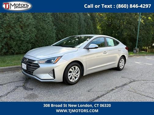 2019 Hyundai ELANTRA SE