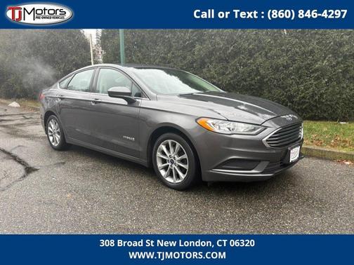 2017 Ford Fusion Hybrid S