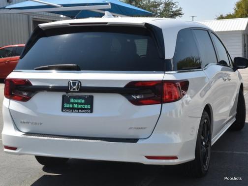 2024 Honda Odyssey 