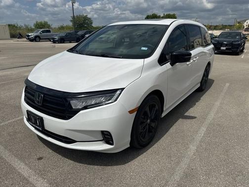 2024 Honda Odyssey 