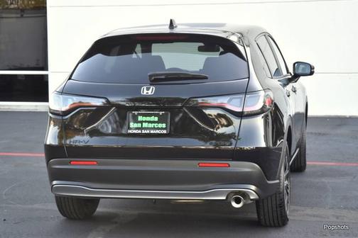 Crystal Black Pearl 2026 Honda HR-V