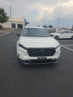 Platinum White Pearl 2026 Honda CR-V Hybrid