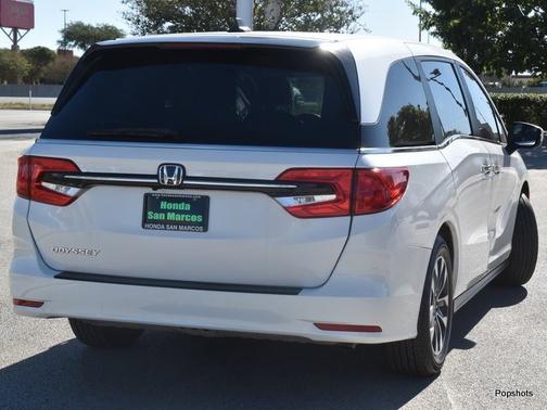 2023 Honda Odyssey 