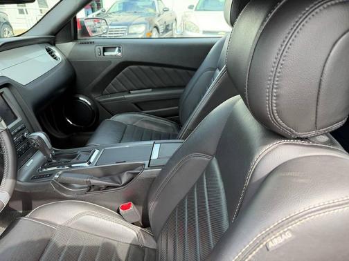 2014 Ford Mustang V6 Premium