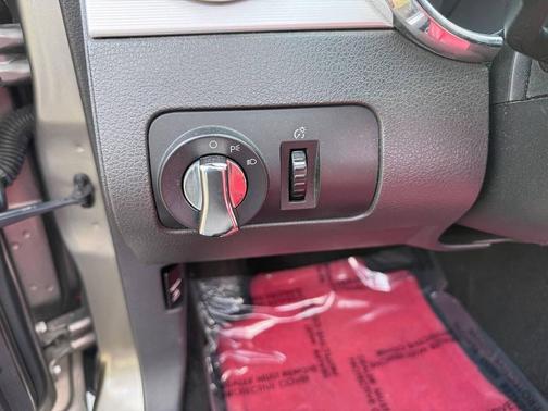 2005 Ford Mustang Premium