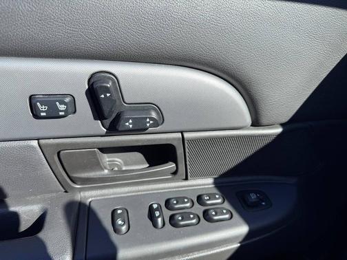 2004 Mercury Marauder Base 4dr Sedan