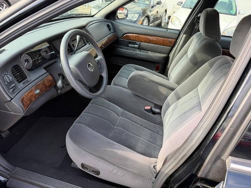 2008 Mercury Grand Marquis GS