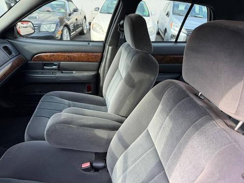 2008 Mercury Grand Marquis GS