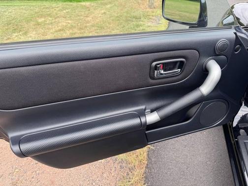 2000 Toyota MR2 Base 2dr Convertible