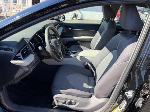 Midnight Black Metallic 2021 Toyota Camry LE