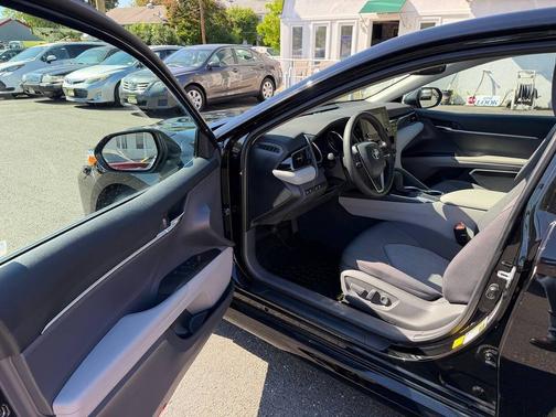Midnight Black Metallic 2021 Toyota Camry LE