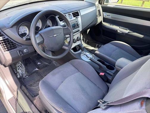 2009 Chrysler Sebring Base