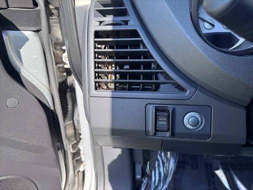 2009 Chrysler Sebring Base