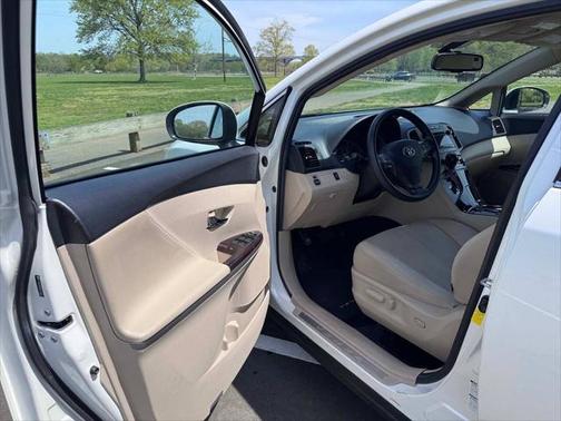 2011 Toyota Venza Base