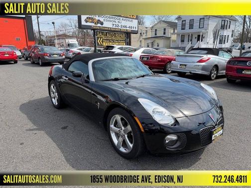 Mysterious 2008 Pontiac Solstice GXP