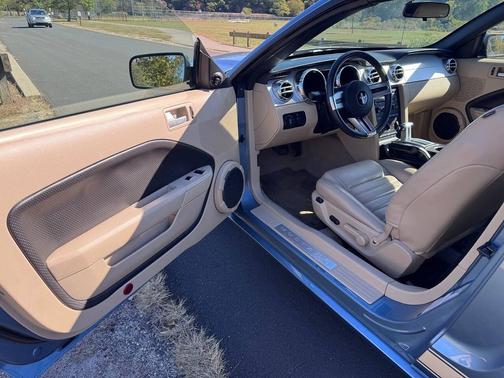 2006 Ford Mustang GT Premium