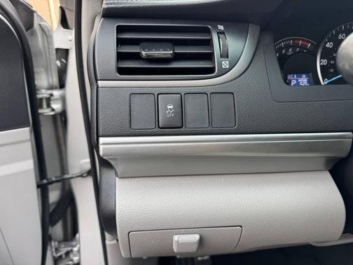 2013 Toyota Camry LE