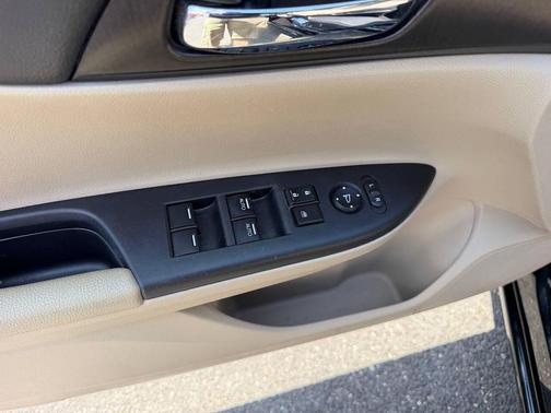 Crystal Black Pearl 2013 Honda Accord EX