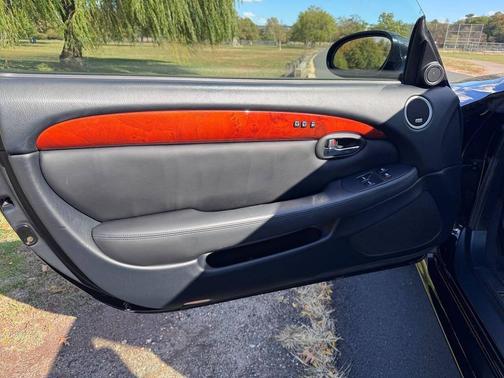 2004 Lexus SC 430 Base