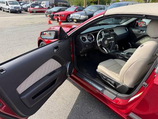 Ruby Red Metallic Tinted Clearcoat 2014 Ford Mustang V6 Premium