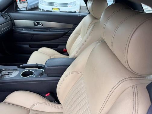2005 Ford Thunderbird Deluxe