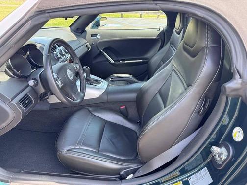 2008 Saturn Sky Base 2dr Convertible