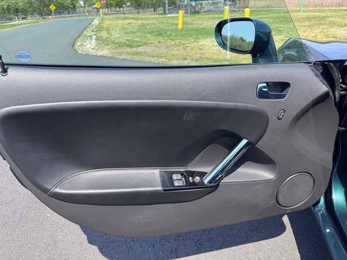 2008 Saturn Sky Base 2dr Convertible