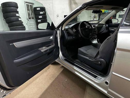 2009 Chrysler Sebring Base