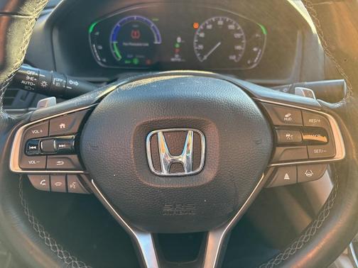 2022 Honda Accord Hybrid Touring