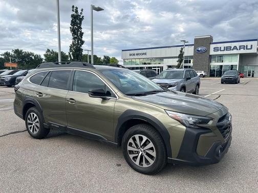 2025 Subaru Outback Premium