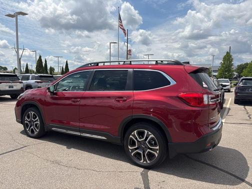 Crimson Red Pearl 2025 Subaru Ascent Limited