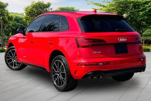 Audi Special Paint 2024 Audi SQ5 3.0T Premium Plus