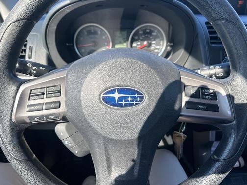2015 Subaru Forester 2.5i