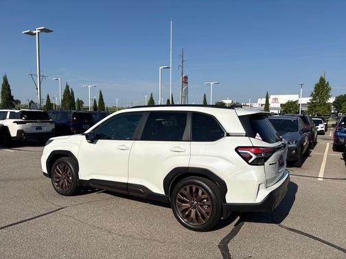 Crystal White Pearl 2026 Subaru Forester Sport