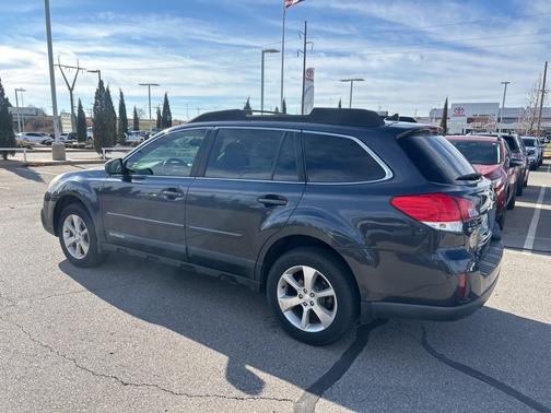 2013 Subaru Outback 2.5i Limited